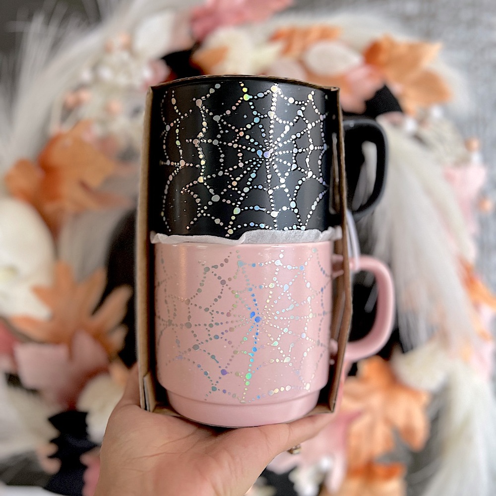 LAST ONE✨NEW🕸️Cobwebs and Cauldrons Iridescent Spiderweb Stackable Mug Set💖 - Picture 3 of 7